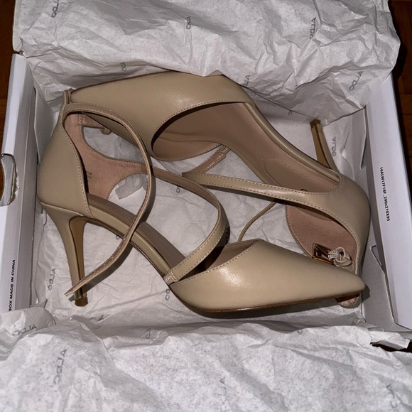 Stylish heels - Picture 2 of 4